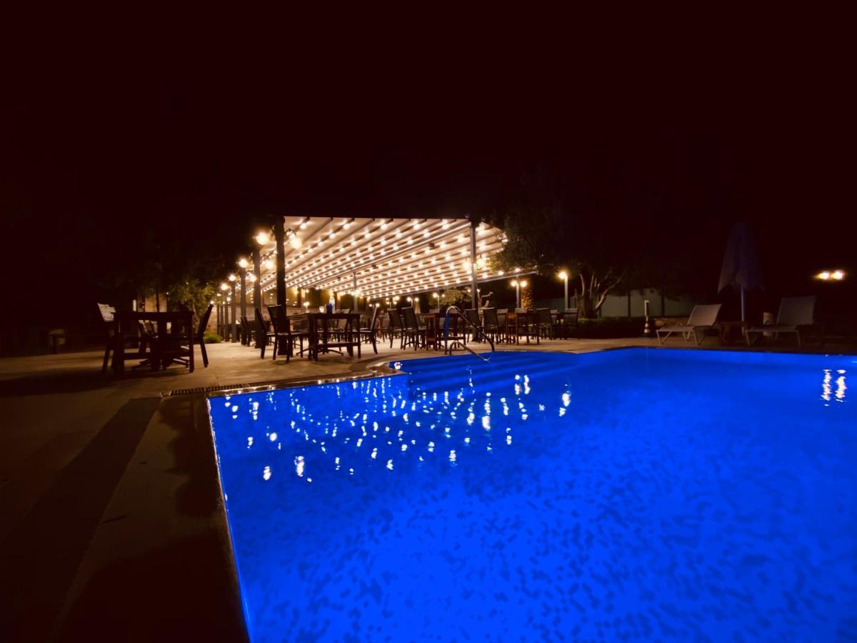 Assos Park Hotel Экстерьер фото