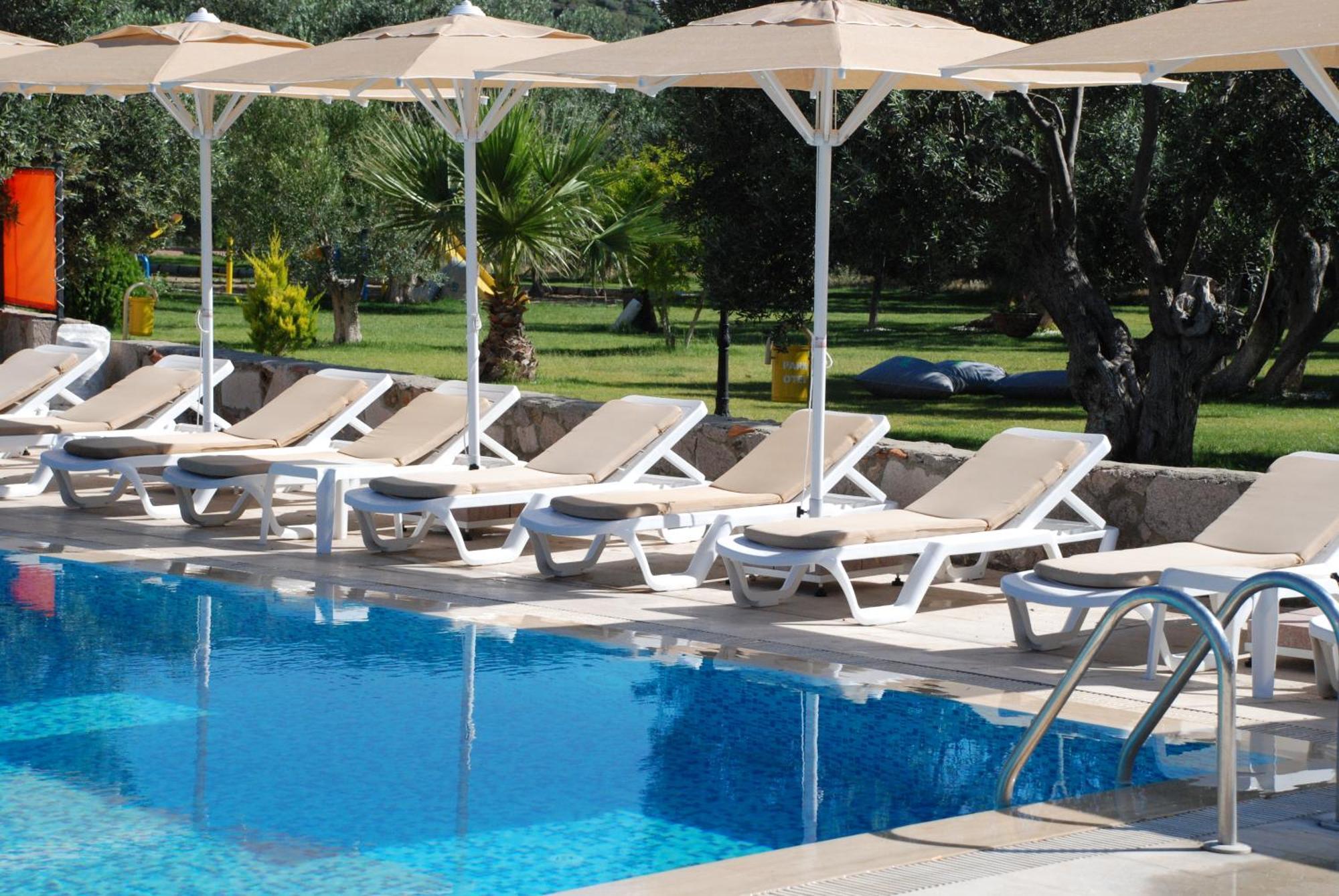 Assos Park Hotel Экстерьер фото