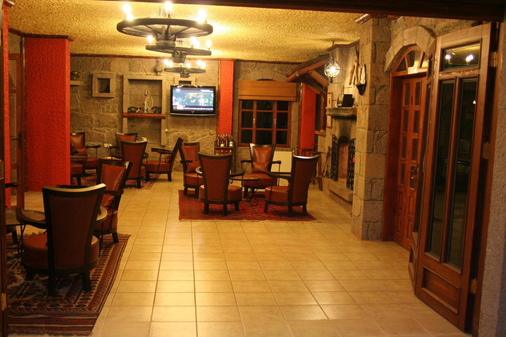 Assos Park Hotel Экстерьер фото