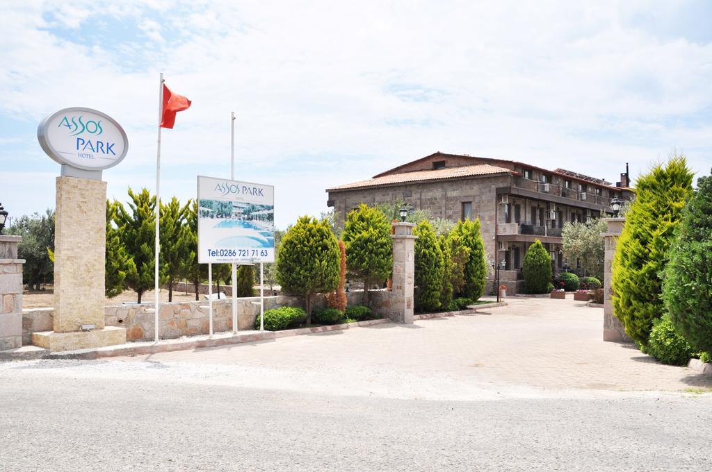Assos Park Hotel Экстерьер фото